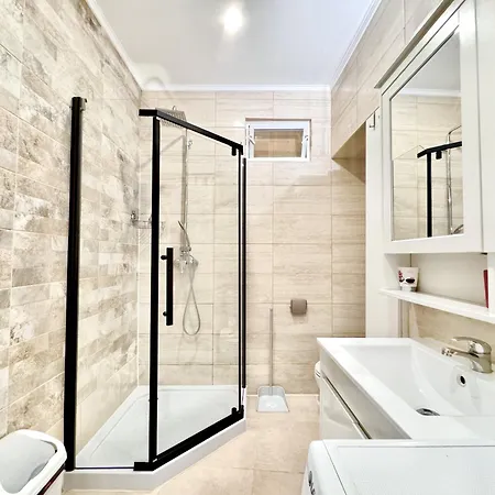 Laila Summer Escape By Gt House 別荘 *